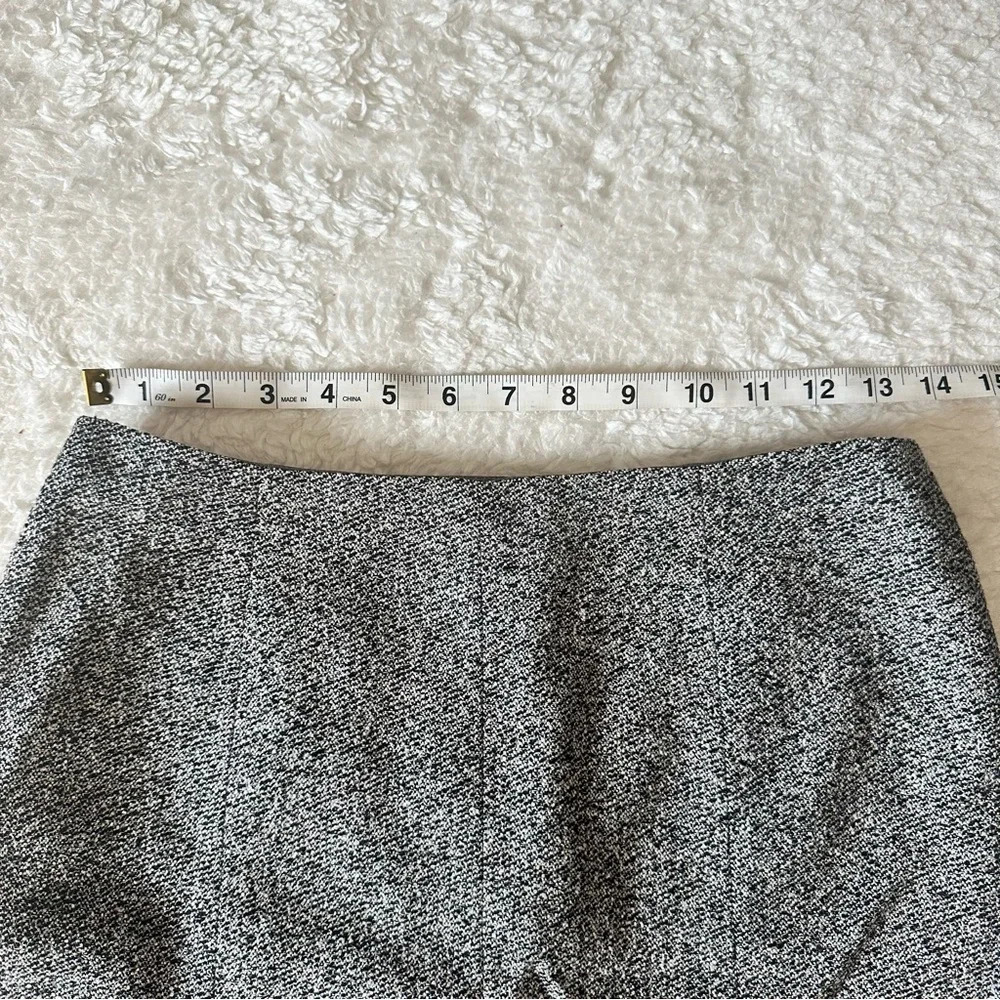 Escada Women's Silk Cashmere Black Grey Tweed Handkerchief Skirt 34/4 - Picture 2 of 11